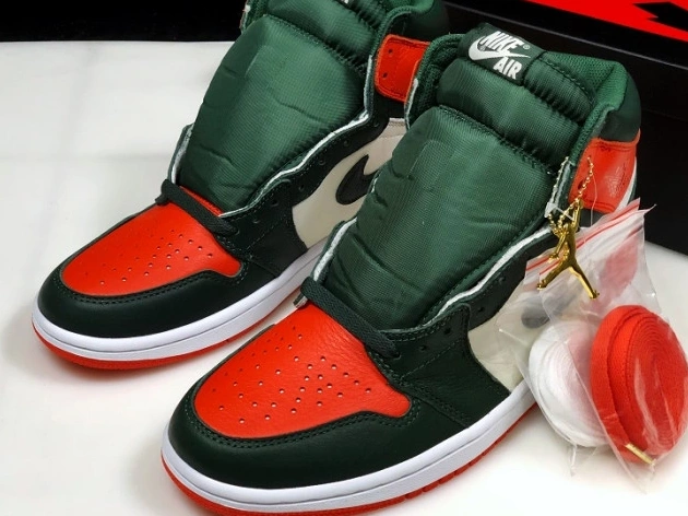 High Air AV3905-138 Fir-Team Jordan Retro 1 SoleFly OG x Orange Sail 0803